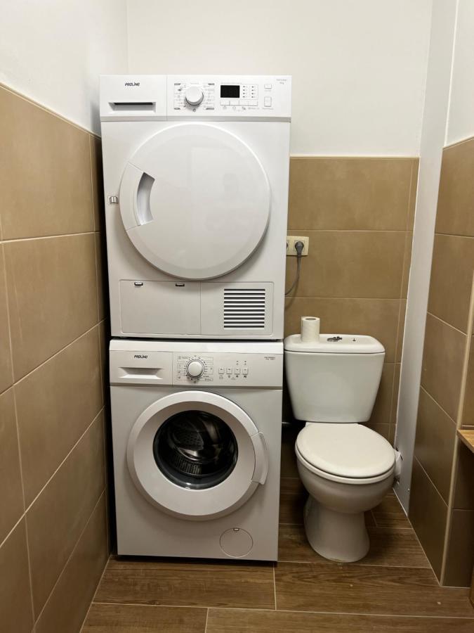 Tirou 5 Centre - Gare - Aeroport Apartman Charleroi Kültér fotó